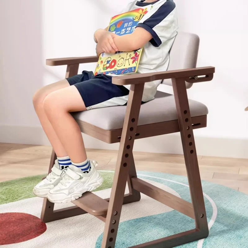 Chaise haute réglable pour les tout-petits et les adolescents