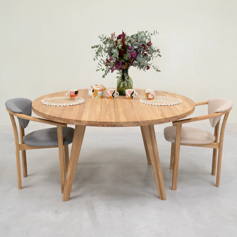 Table à manger ronde extensible en bois massif de chêne Léa - NordicStory