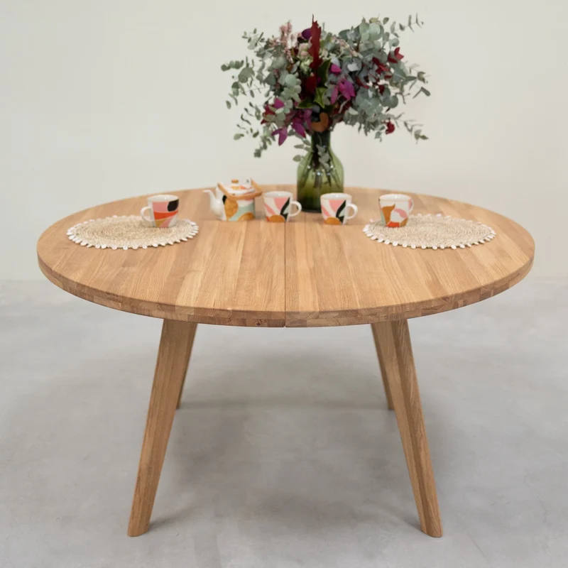 Table à manger ronde extensible en bois massif de chêne Léa - NordicStory