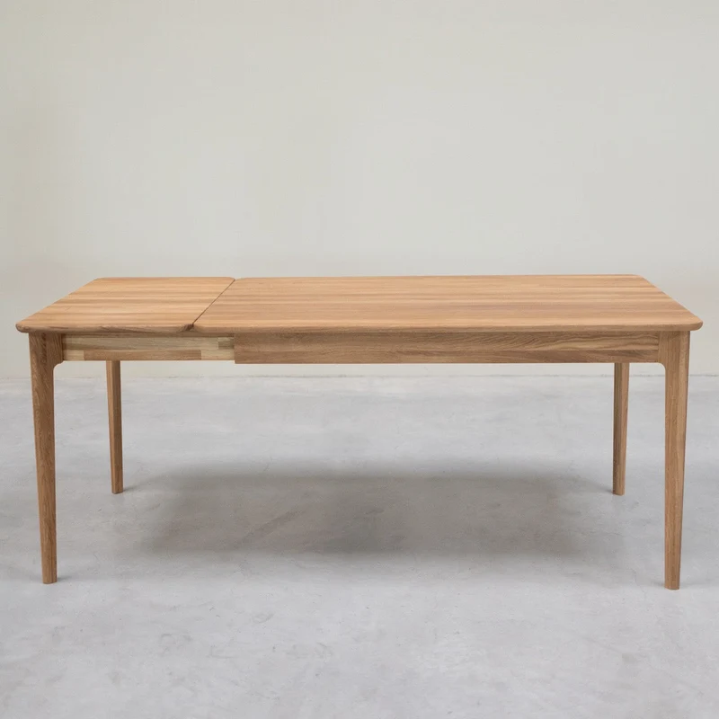 Table à manger rectangulaire extensible en bois massif de chêne Astrid - NordicStory
