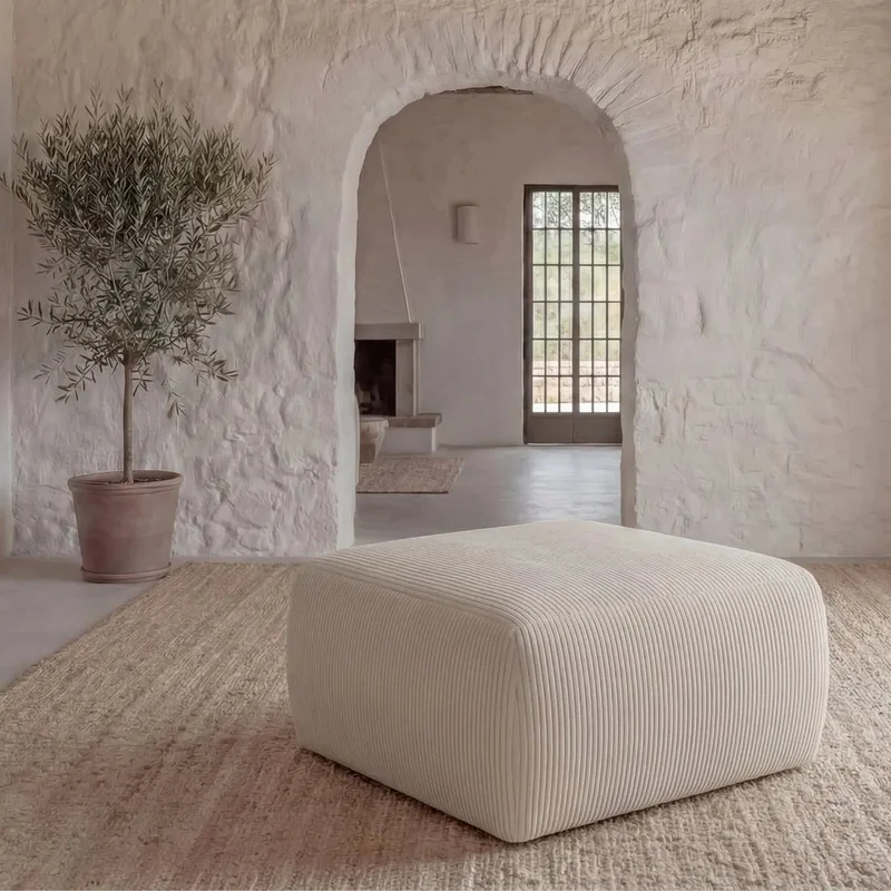 Pouf CASANOVA Elio en petit velours côtelé beige