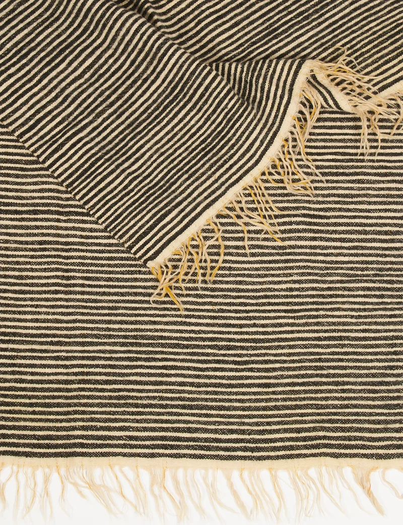 Grand tapis berbère rayé