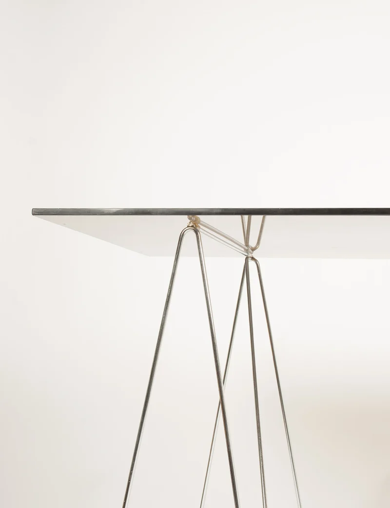 Table vintage tréteaux triangulaires