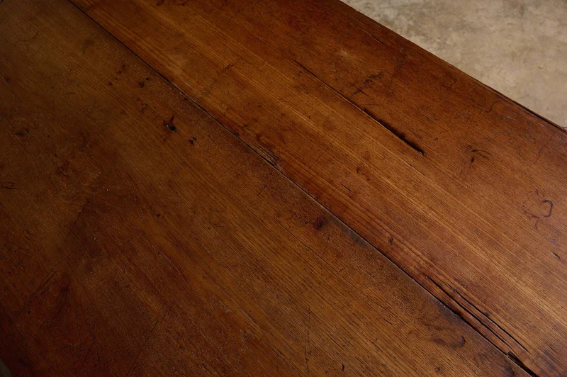 Rustic Tapered Leg Kitchen Dining Table