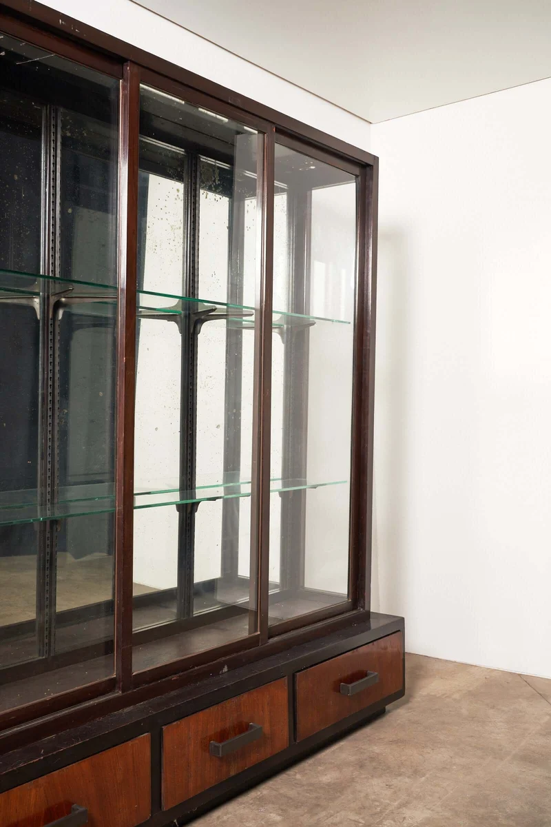 Art Deco Mirrored Display Cabinet with Sliding Doors