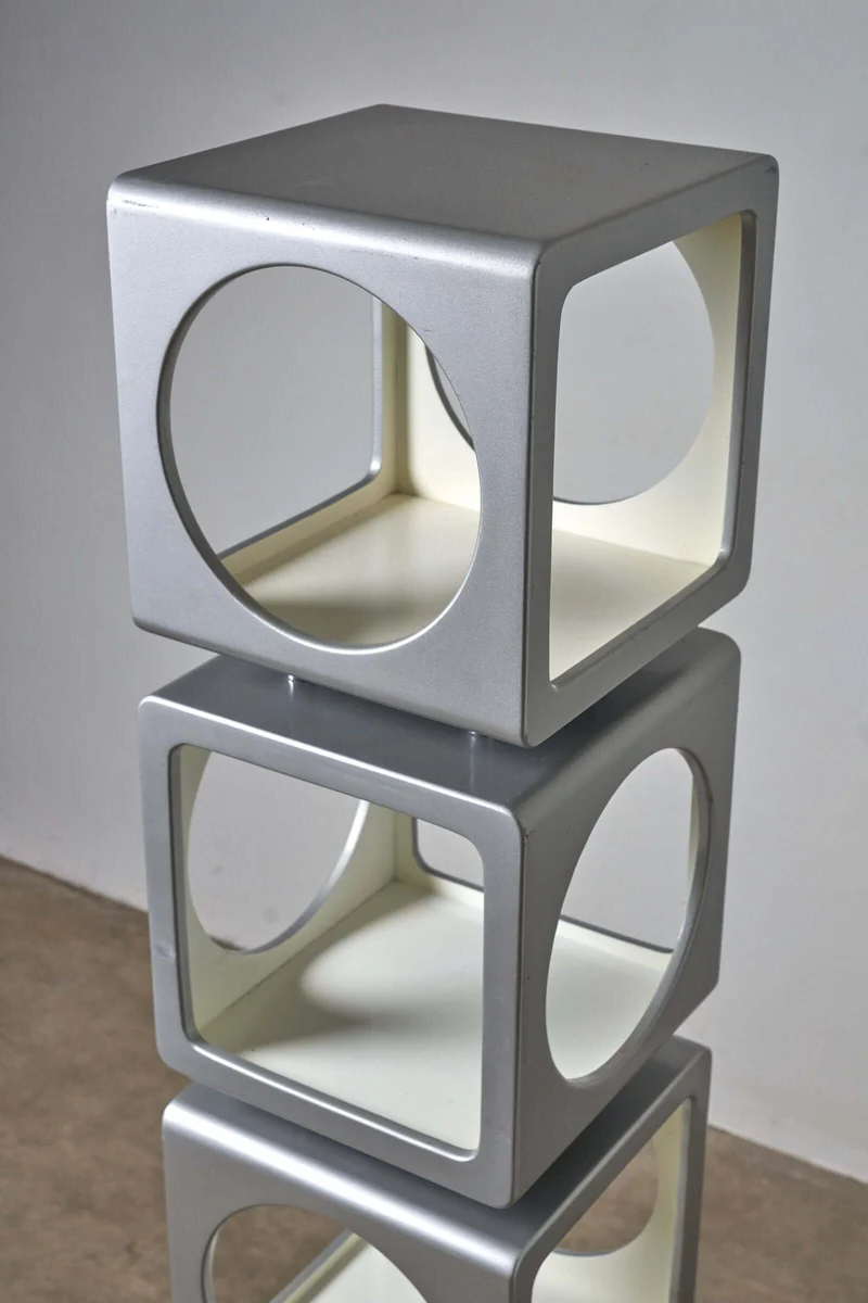 Space Age Modular Display Tower