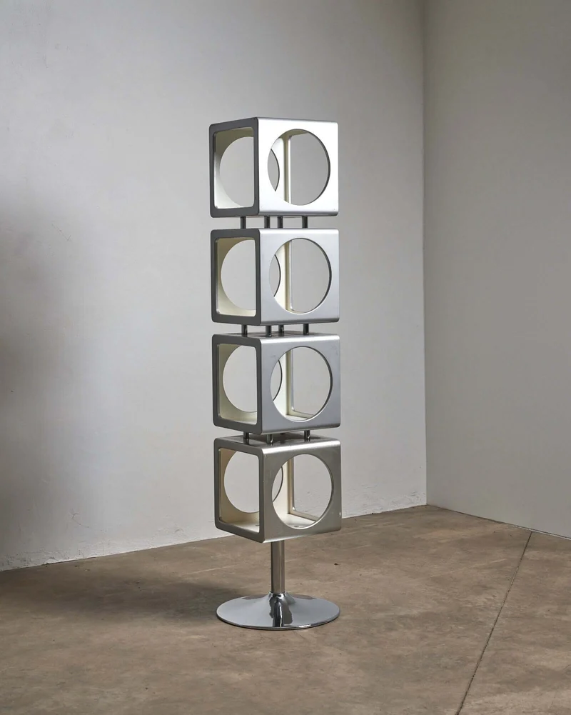 Space Age Modular Display Tower