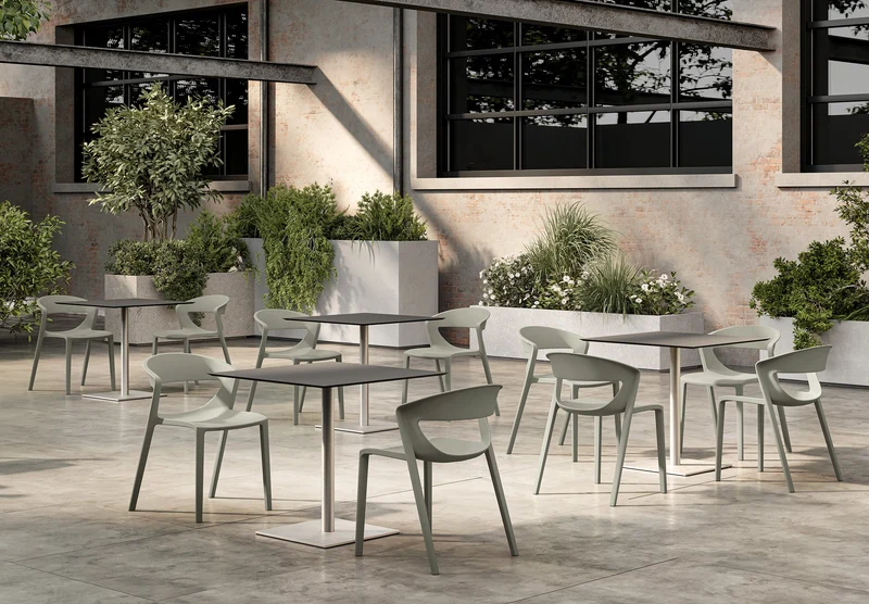 Lot de 2 chaises monobloc empilables Kicca Polypropylène