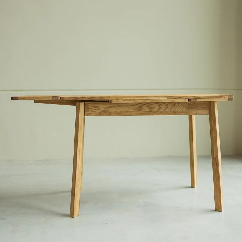 Table à manger extensible en chêne massif Mini 1 - NordicStory