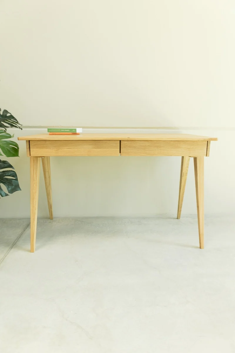 Bureau console en bois massif de chêne Berg - NordicStory