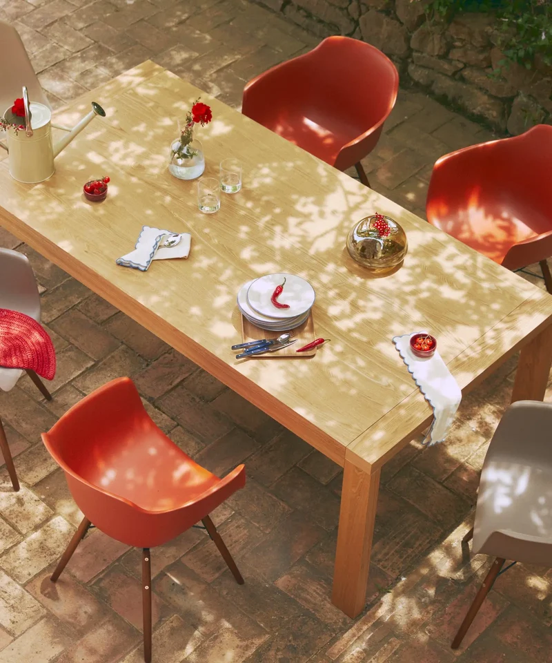 Silla de Polipropileno y Madera con Reposabrazos Elon Arms