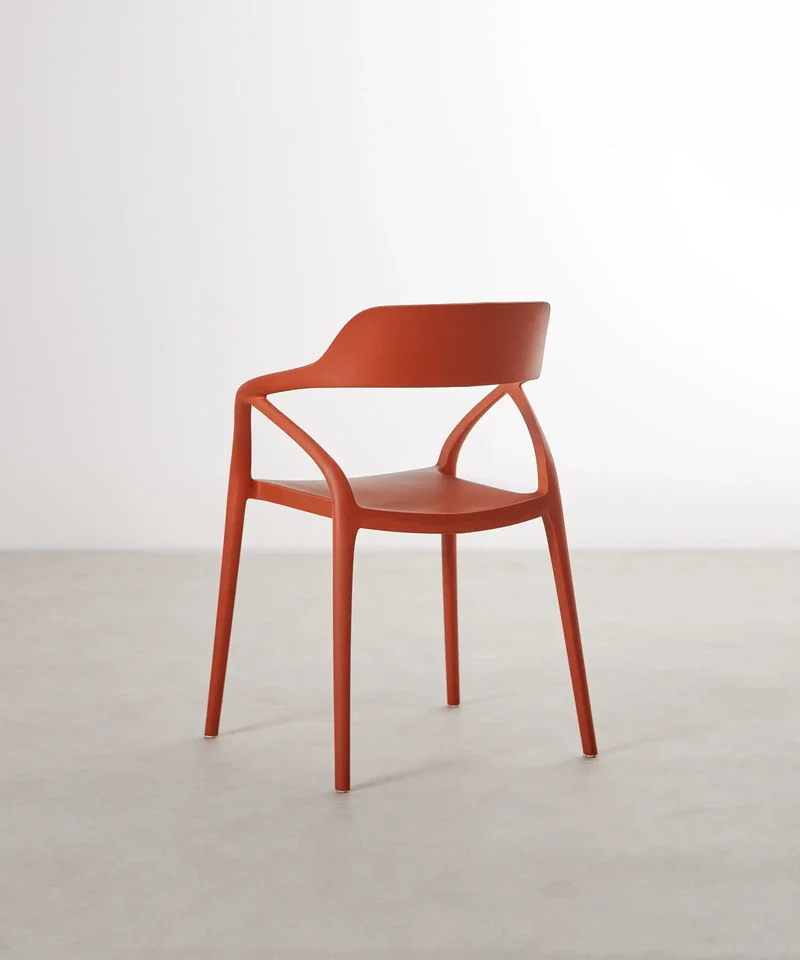 Silla de Polipropileno con Reposabrazos Grace