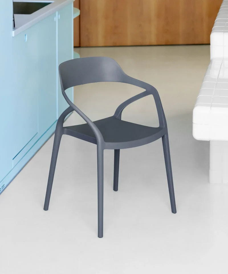 Silla de Polipropileno con Reposabrazos Grace