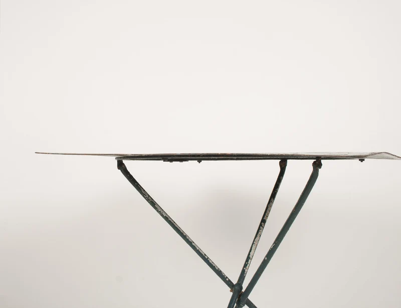 Table de jardin vintage