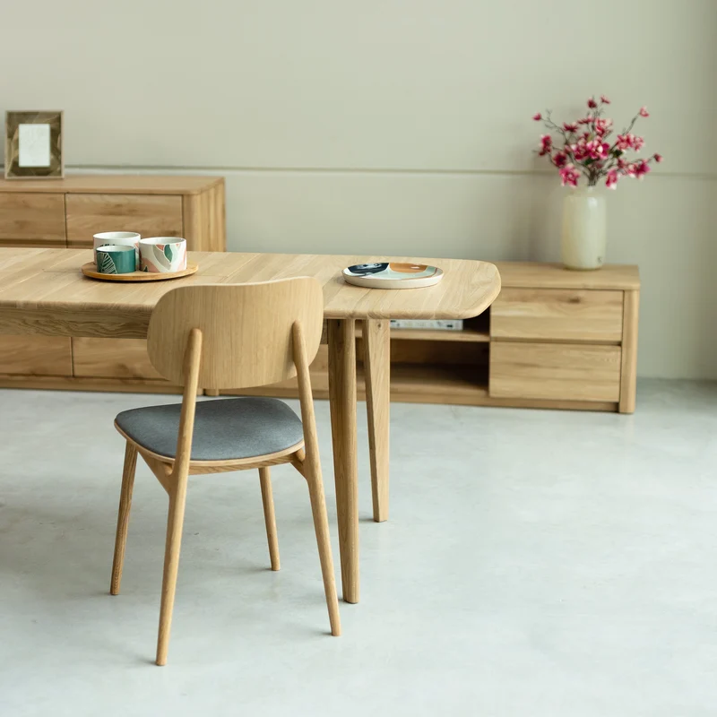 Table à manger extensible en bois massif de chêne Monty - NordicStory