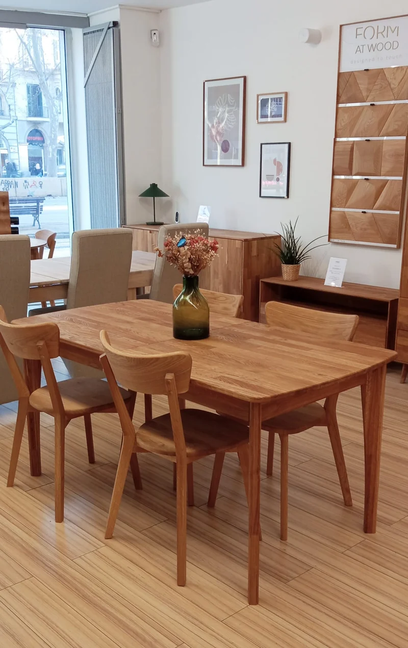 Table à manger extensible en bois massif de chêne Monty - NordicStory