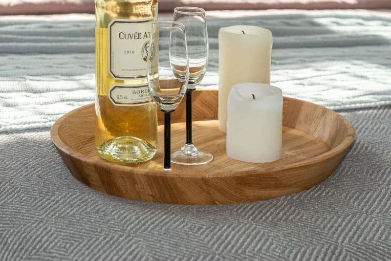 Plateau décoratif ovale en bois massif de chêne Lola - NordicStory