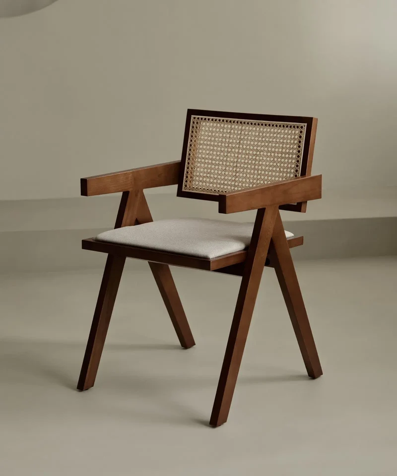 Silla de Comedor en Madera Tapizada con Reposabrazos Pauline Arms