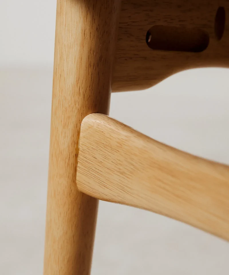 Silla de Comedor en Madera Acolchada Kyoto
