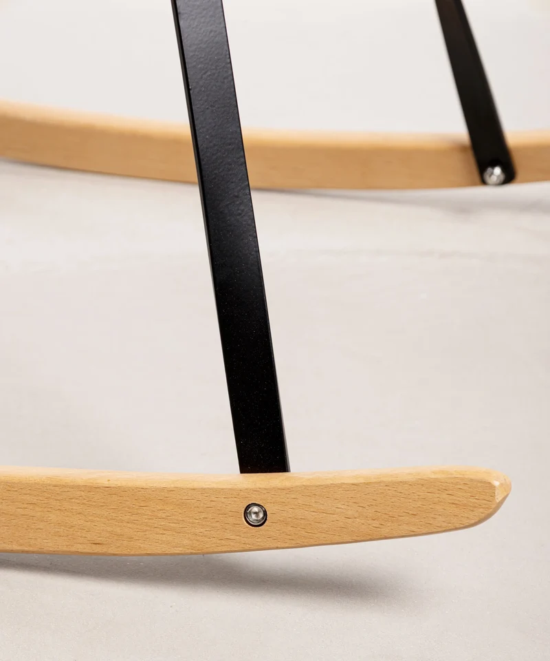 Silla de Polipropileno con Reposabrazos Elon Arms