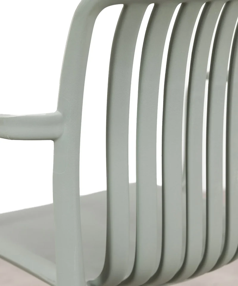 Silla de Polipropileno con Reposabrazos Kora Arms