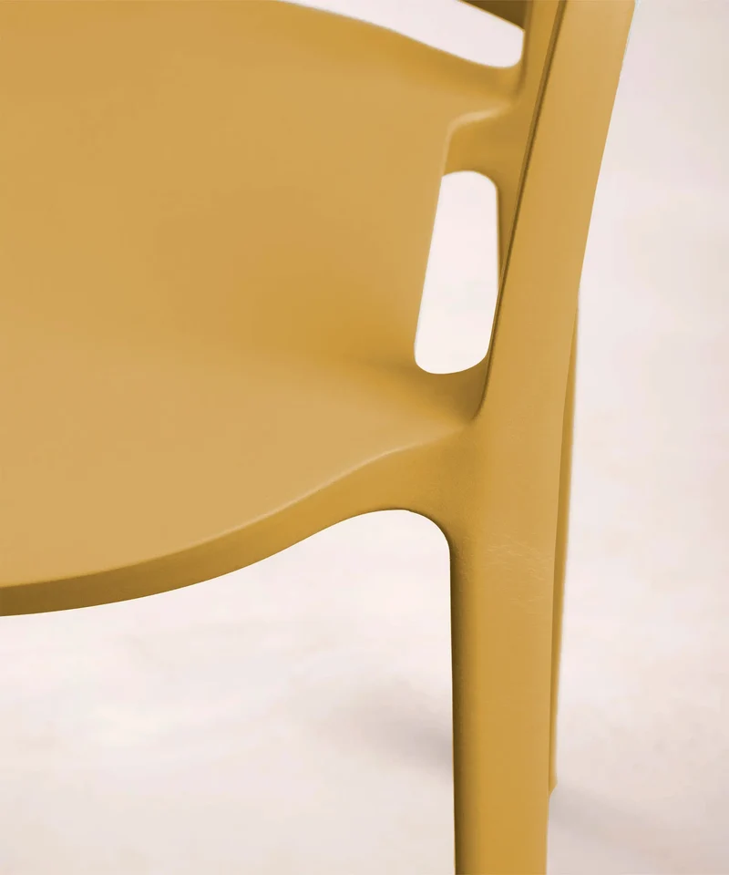 Silla de Polipropileno con Reposabrazos Pippa