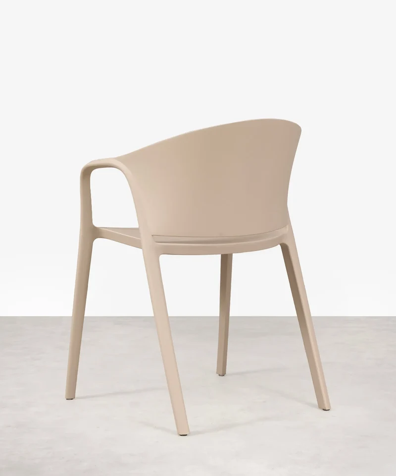Silla de Polipropileno con Reposabrazos Pippa