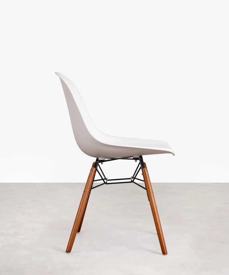 Silla de Polipropileno y Madera Elon