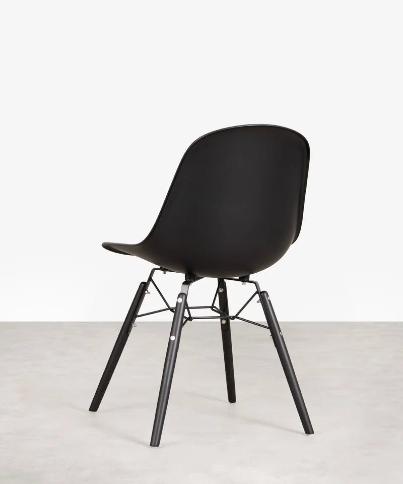 Silla de Polipropileno y Madera Elon