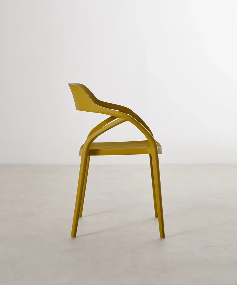 Silla de Polipropileno con Reposabrazos Grace