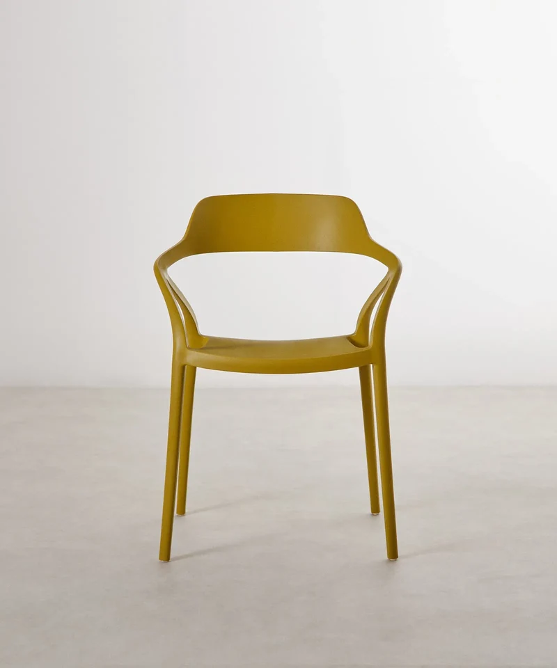 Silla de Polipropileno con Reposabrazos Grace