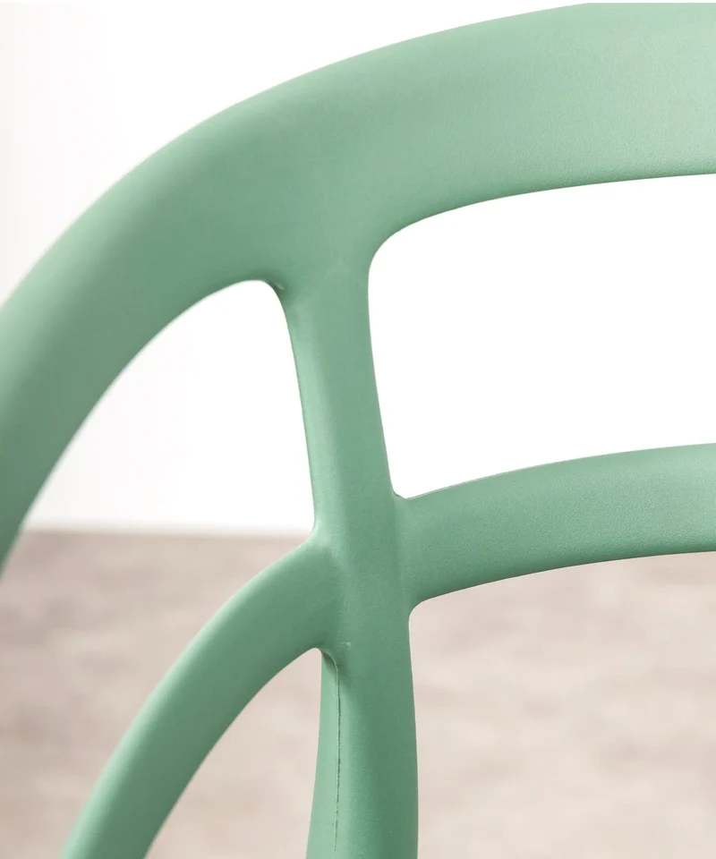 Silla de Polipropileno con Reposabrazos Nil