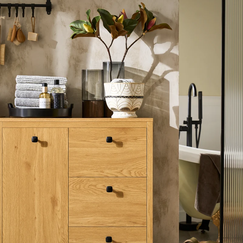 SoBuy BZR97-SN Armoire à Linge avec Sac à Linge, Meuble Bas de Salle de Bain, Armoire Toilette avec 3 Tiroirs et 1 Panier à Linge