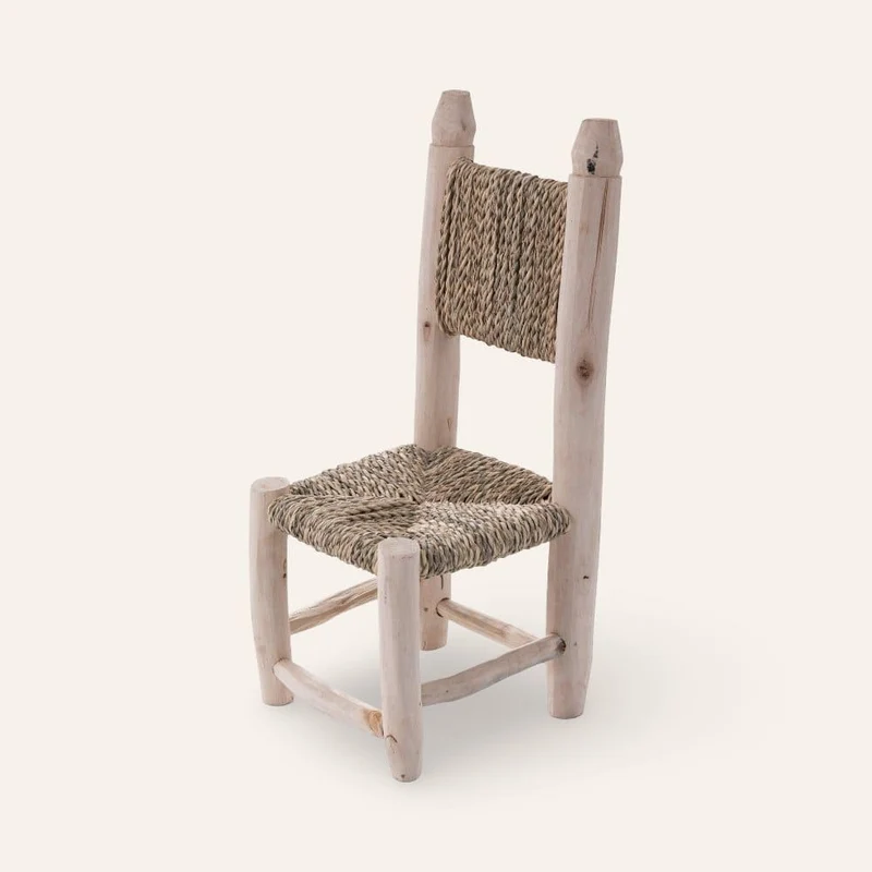 Chaise marocaine en bois de citronnier et quenouilles