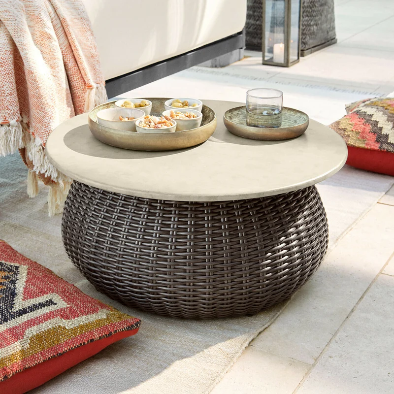 Table basse LOBERON Tarevo polyrotin et ciment