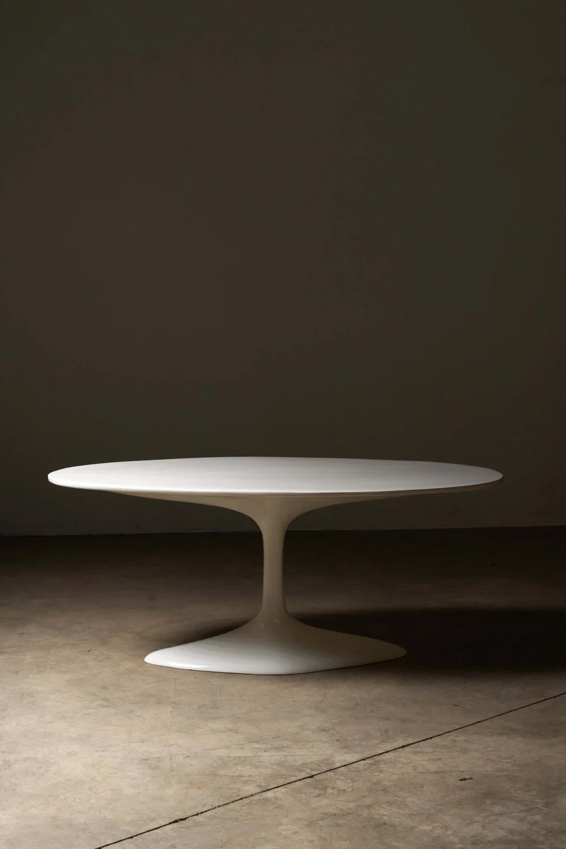 White Ellipse Coffee Table in Polyester for Indoor and Outdoor Use