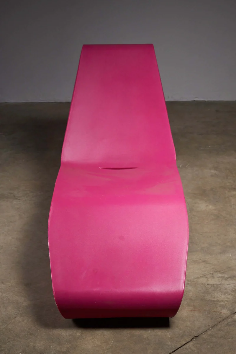Pink Organic Chaise Longue by Qui est Paul? for Indoor and Outdoor Use