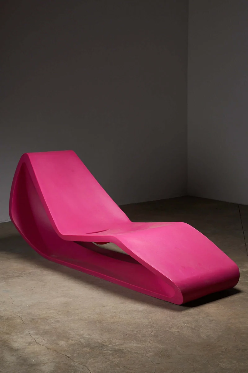Pink Organic Chaise Longue by Qui est Paul? for Indoor and Outdoor Use