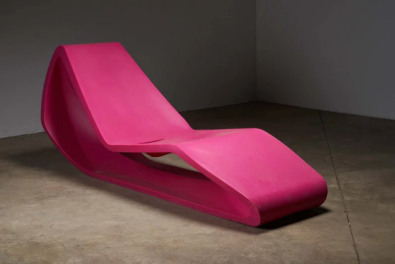 Pink Organic Chaise Longue by Qui est Paul? for Indoor and Outdoor Use