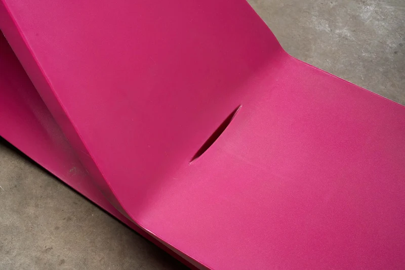 Pink Organic Chaise Longue by Qui est Paul? for Indoor and Outdoor Use