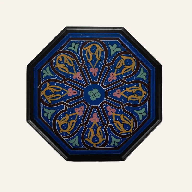 Table en bois peinte à la main en bleu marocain