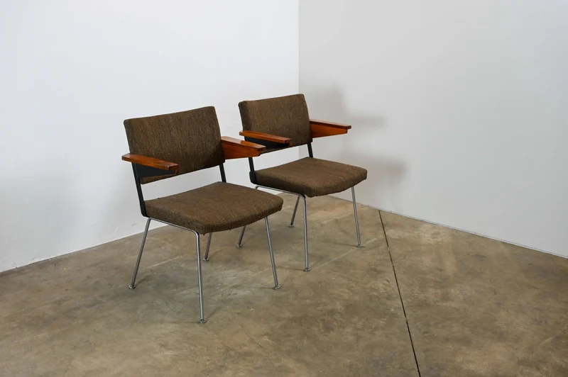1 of 4 Gispen "L11" armchairs by A.R. Cordemeyer