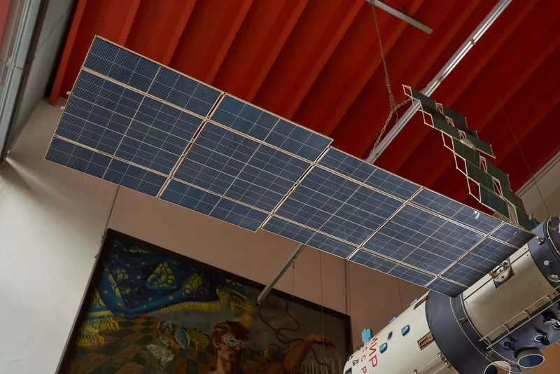 Mir Space Station USSR CCCP Original Scale Model