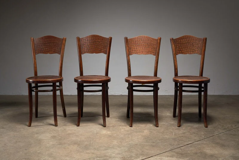 Set of 4 vintage bentwood bistro chairs with Crocodile pattern by Thonet