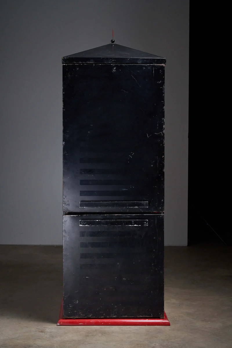 Memphis Fridge by Roberto Pezzetta