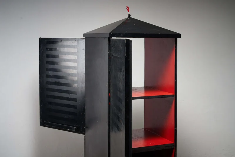 Memphis Fridge by Roberto Pezzetta