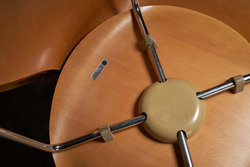 Arne Jacobsen model 7 chair