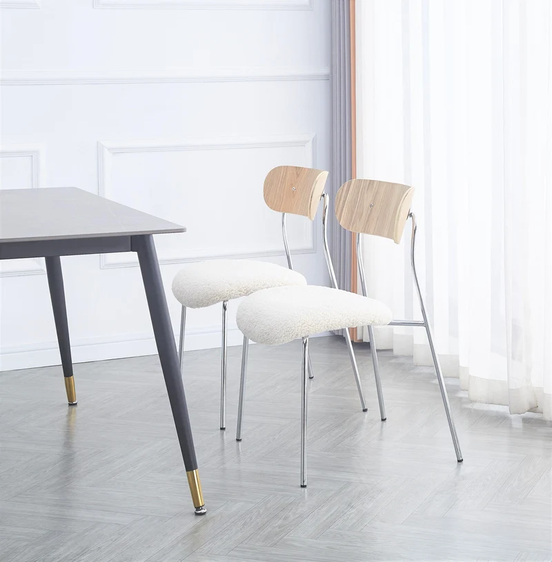 Lot de 2 chaises industrielles Nordlys en métal et bouclettes blanc LINCOLN