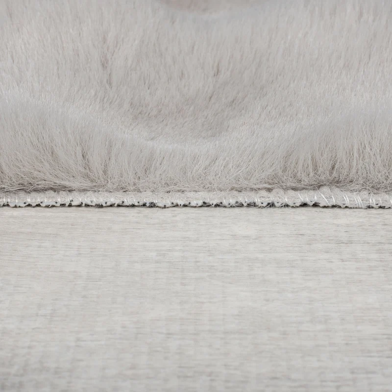 Tapis imitation fourrure COMFY gris 180x290cm