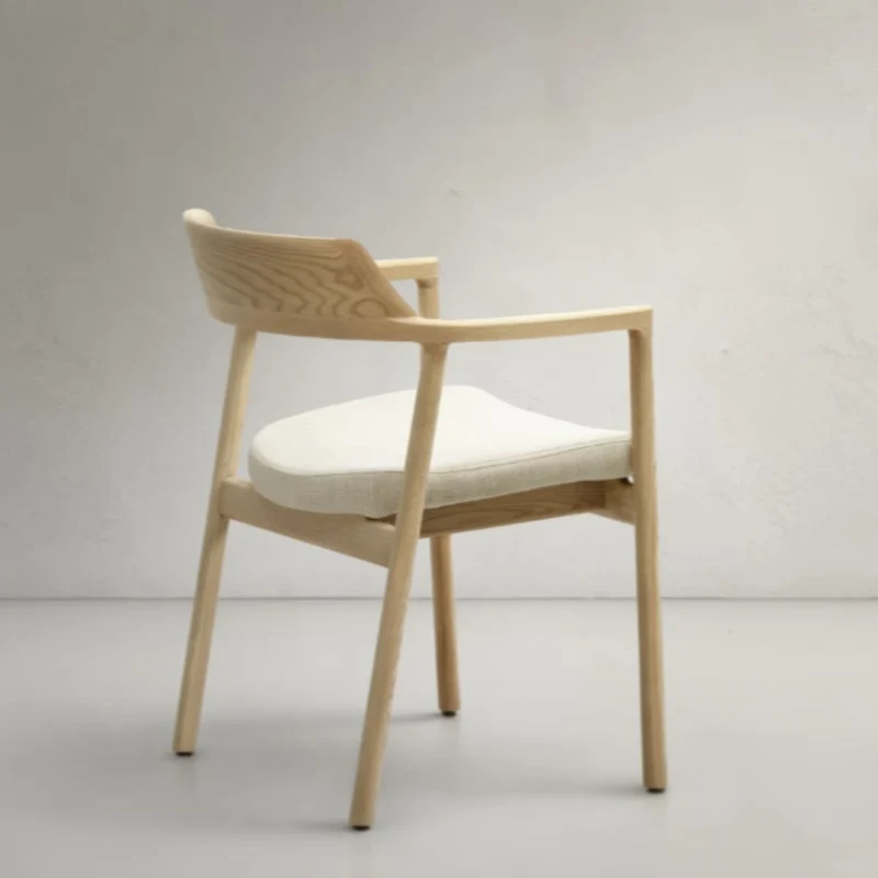 Lot de 6 chaises KAVE HOME Alocs en bois de chêne et tissu beige
